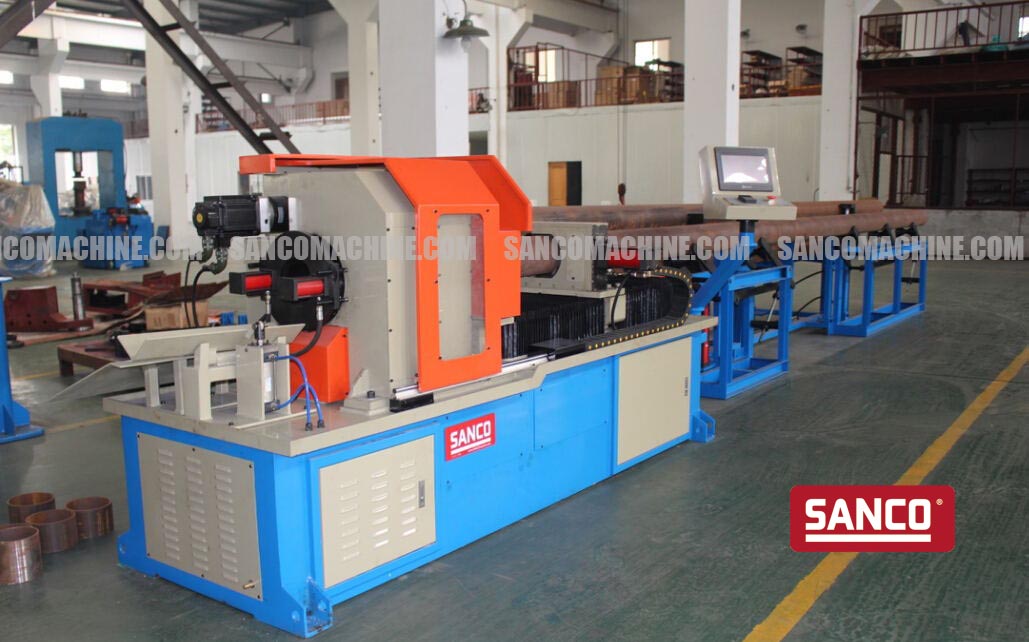 Big metal tube cutting machine